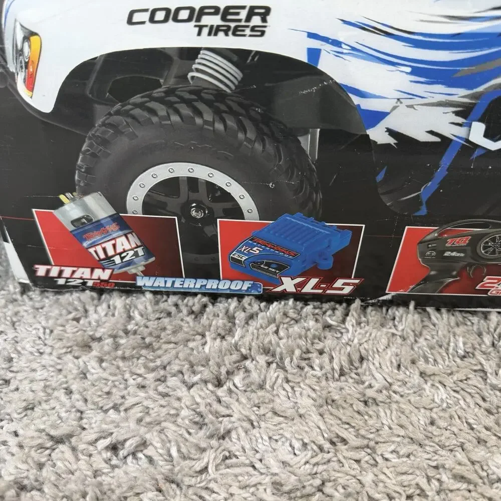 Traxxas Slash 2WD Short Course RC Truck Vision Wheel 2.4GHz RTR w/ Box Extras
